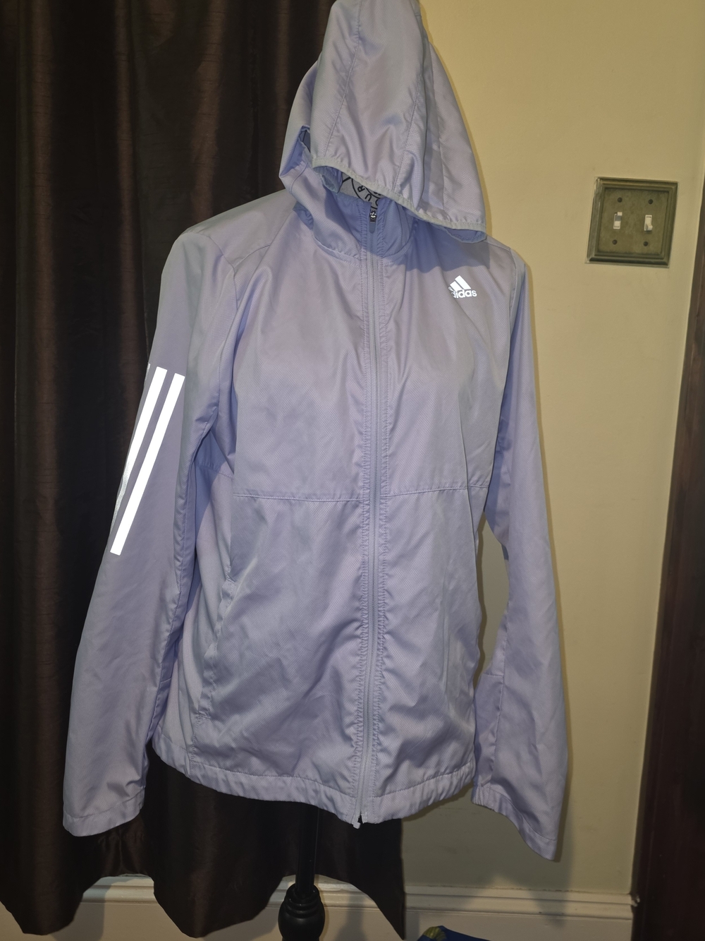 Adidas Women's Lavender Lightweight On The Run Hooded Jacket Medium